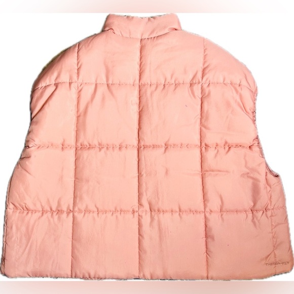 NWT Nike SZ XXL women’s oversized Therma-Fit technology vest, coral/bust 60” - Picture 2 of 16